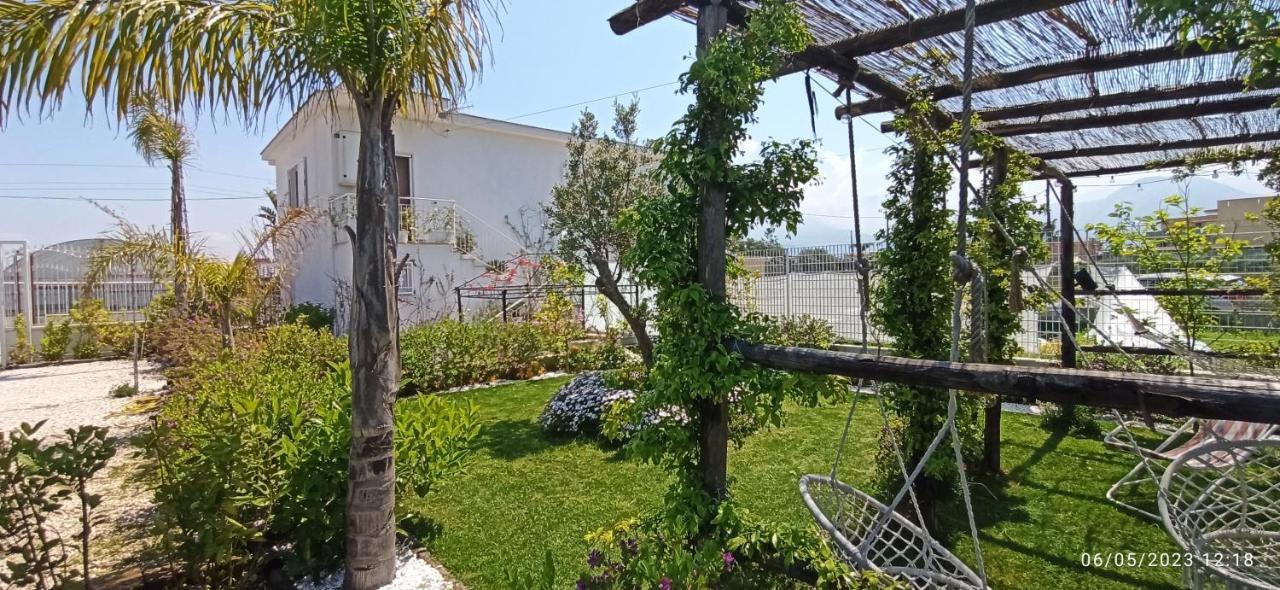 La Villa Degli Dei - Guest House Castellammare di Stabia Exteriér fotografie